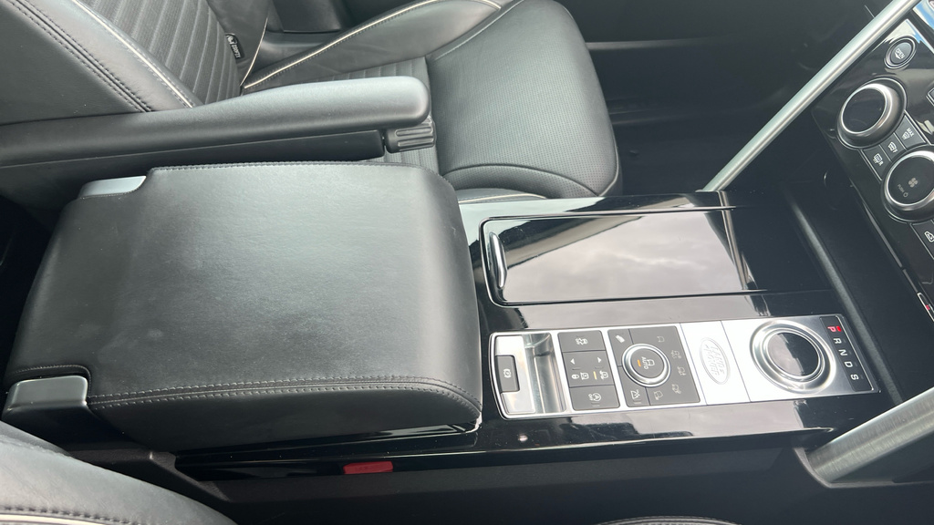 Land Rover Discovery Hse Luxury #30