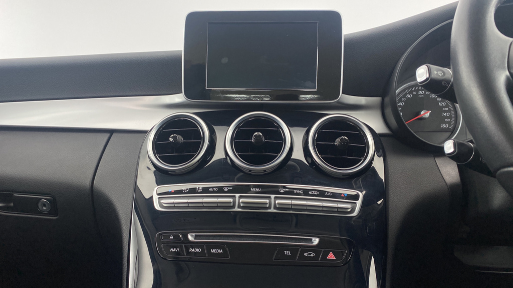 Mercedes-Benz C Class 3L Amg Black #23