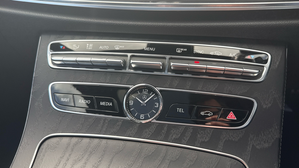 Mercedes-Benz E Class E400d 4Matic Amg Line Premium 9G-tronic Grey #21