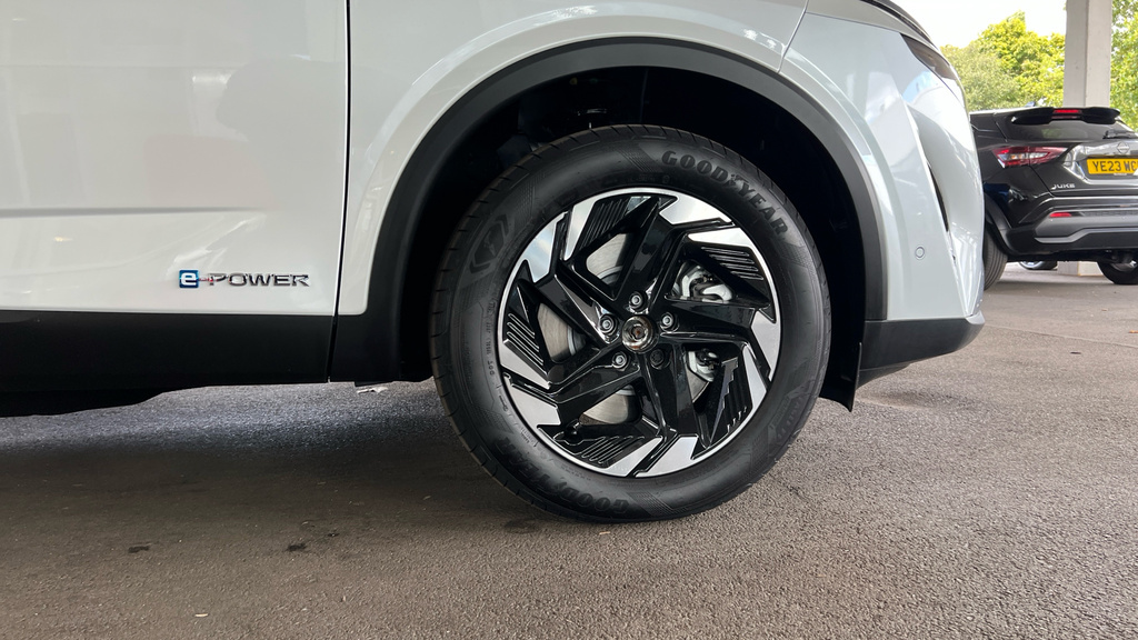 Nissan Qashqai 1.5 E-power Tekna Grey #26