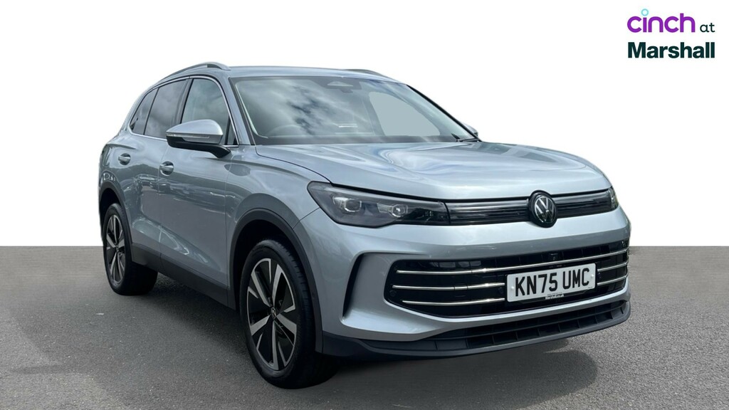 Volkswagen Tiguan Life White #1