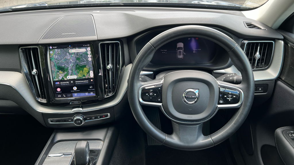 Volvo XC60 Ultra Blue #26