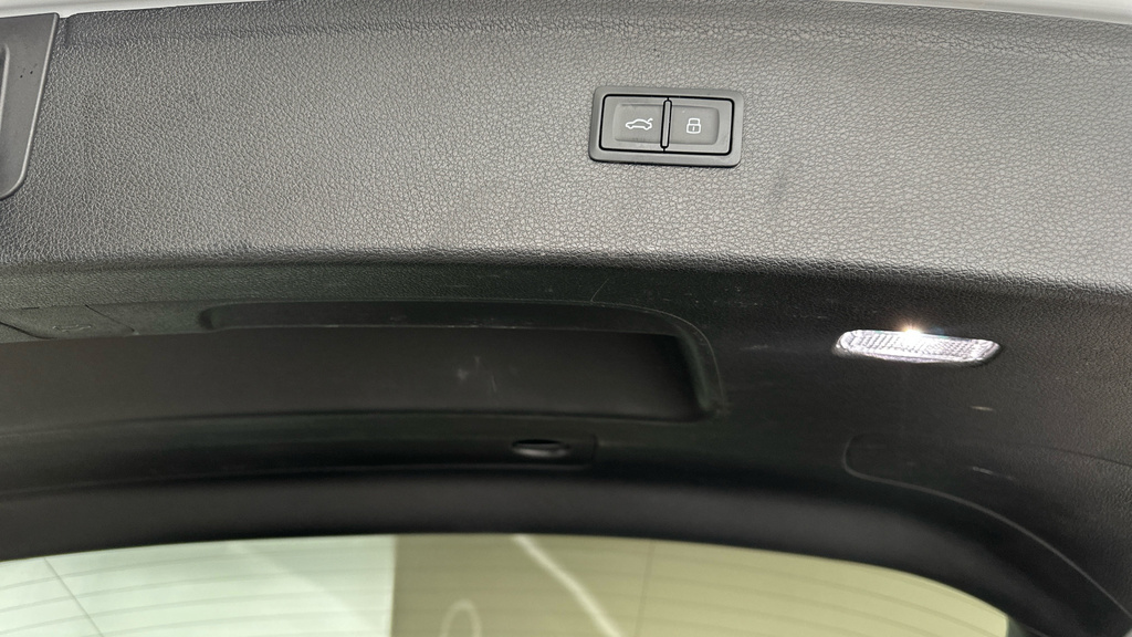 Audi Q5 40 Tdi Quattro S Line S Tronic Tech Pack Blue #9