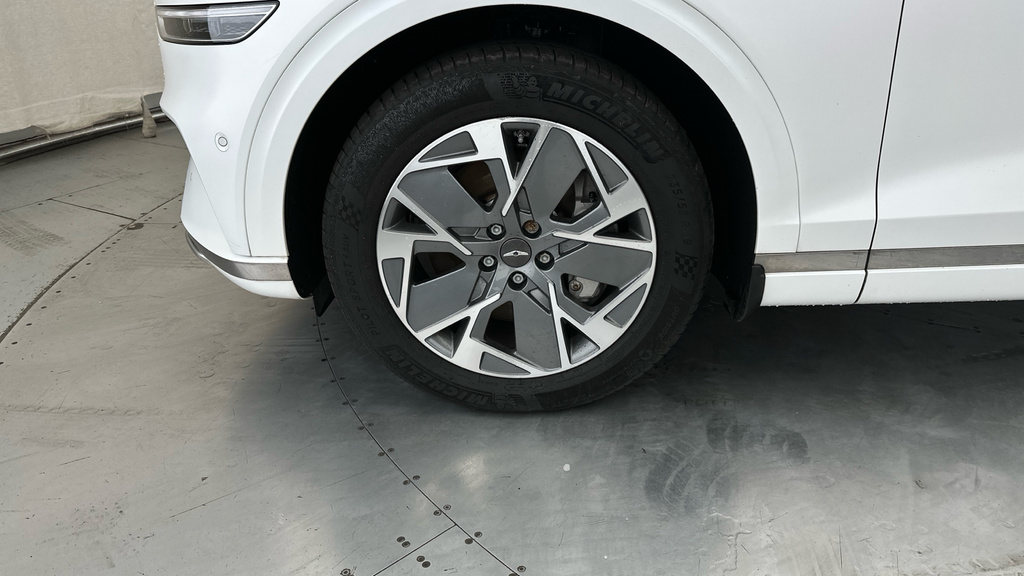 Genesis GV70 360Kw Awd Sport Innovation Pack White #23