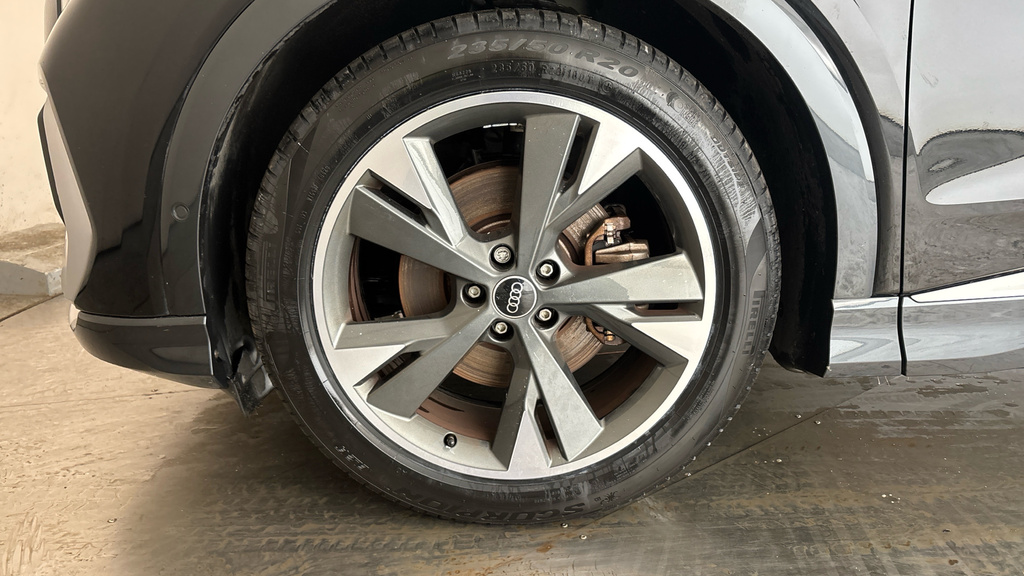 Audi Q4 E Tron 150Kw 40 82Kwh S Line Silver #20