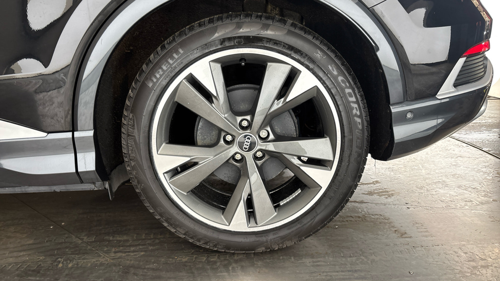 Audi Q4 E Tron 150Kw 40 82Kwh S Line Silver #21