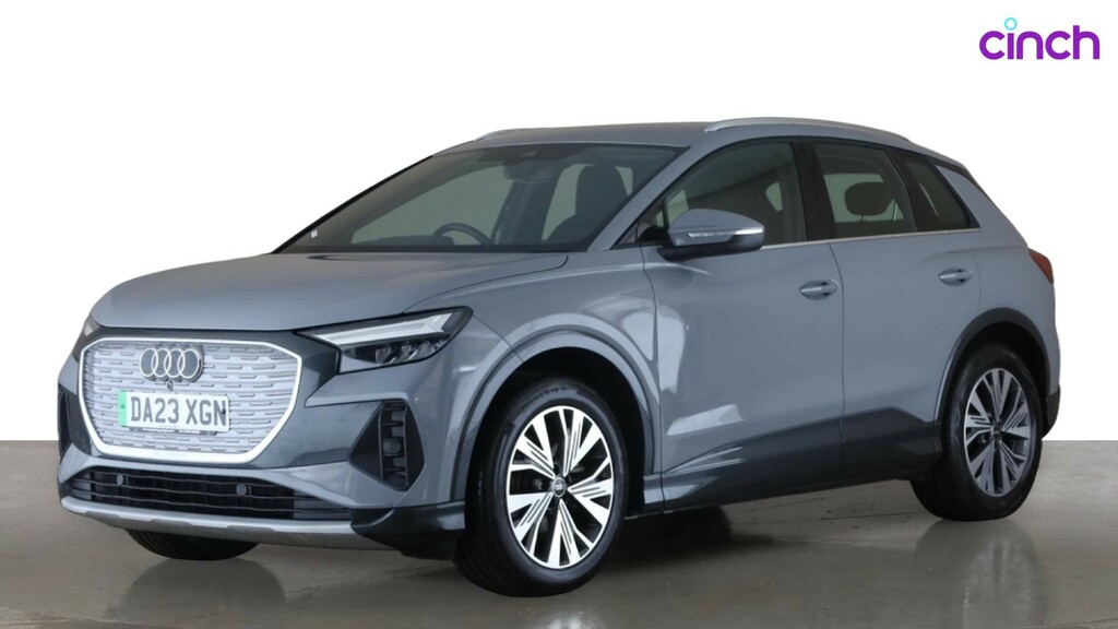 Audi Q4 E Tron Q4 S Line 40 E-tron 150,00 Kw Blue #1