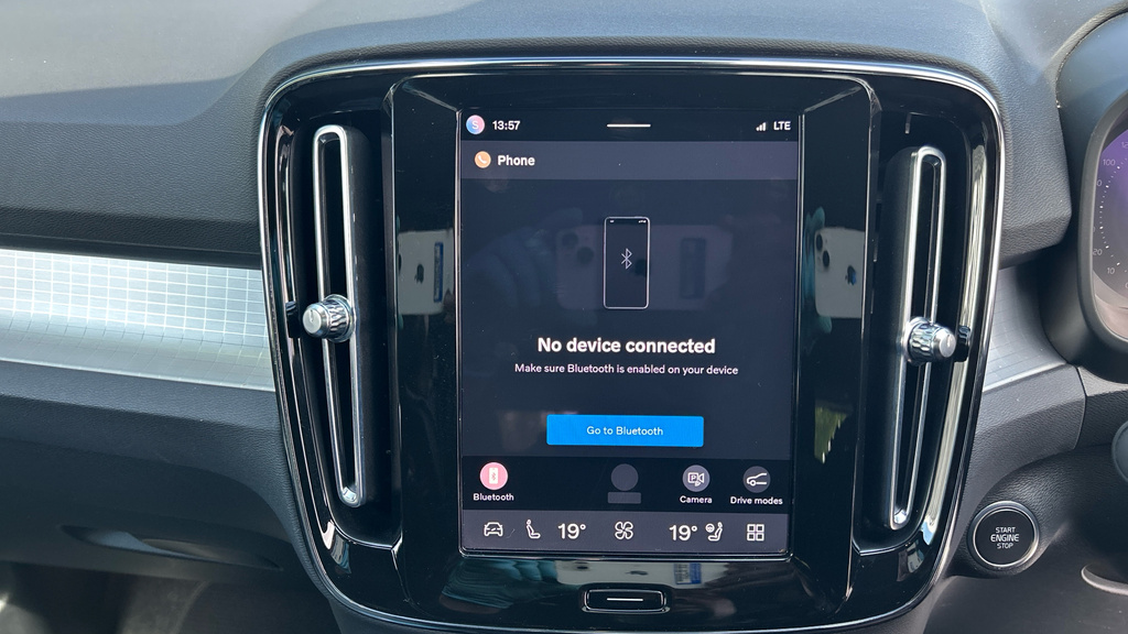 Volvo XC40 Recharge Plus, Single Motor Black #44