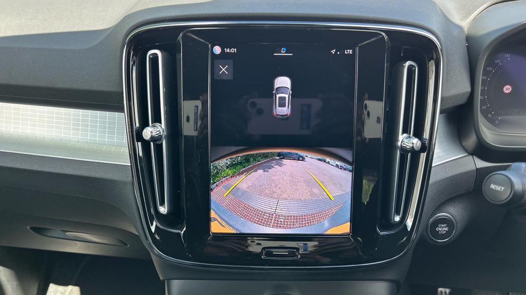 Volvo XC40 Recharge Plus, Single Motor Black #28