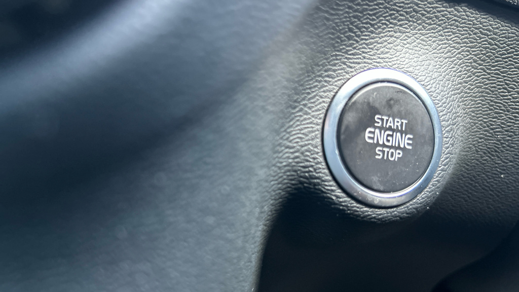 Volvo XC40 Recharge Plus, Single Motor Black #57