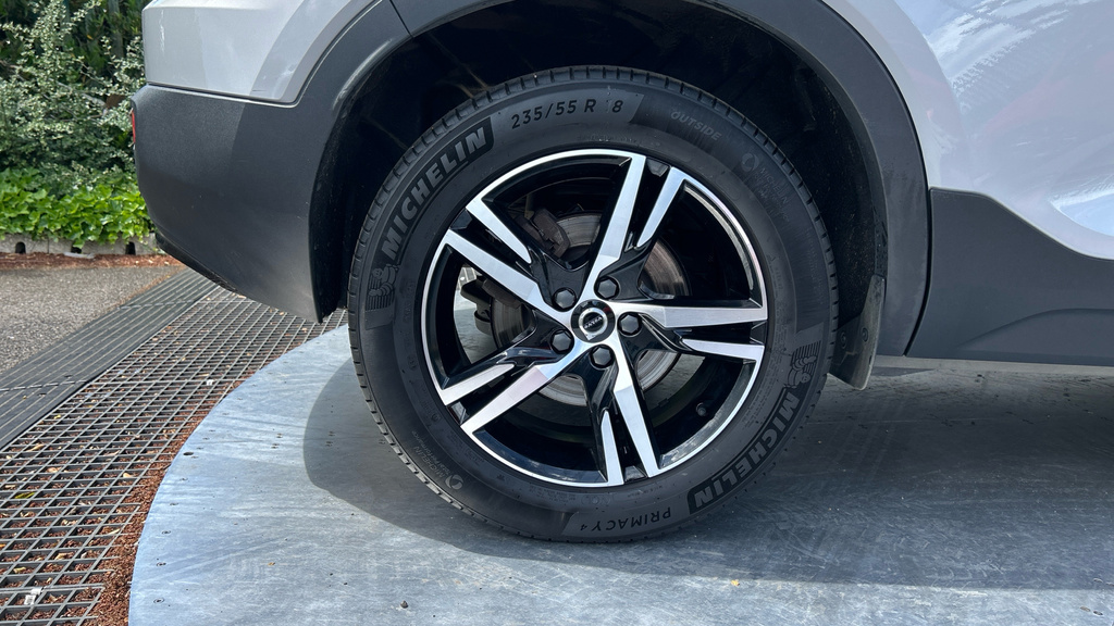 Volvo XC40 Recharge Plus, Single Motor Black #19