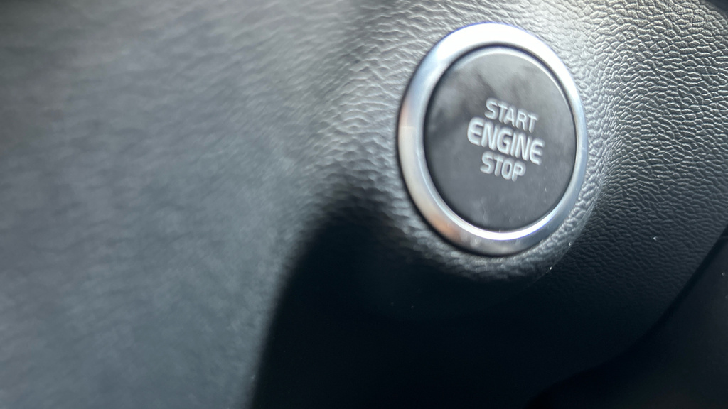 Volvo XC40 Recharge Plus, Single Motor Black #31