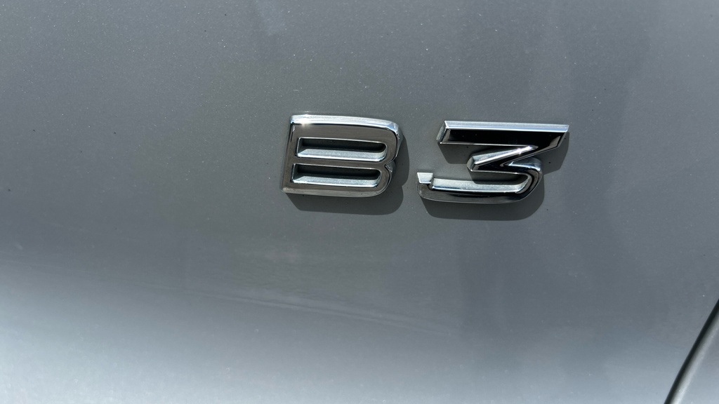 Volvo XC40 Recharge Plus, Single Motor Black #50