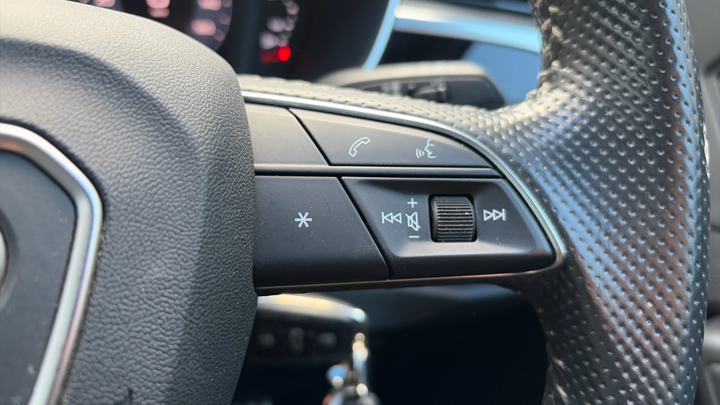 Audi Q3 35 Tfsi S Line White #27