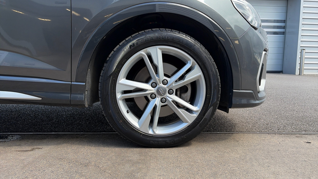 Audi Q3 35 Tfsi S Line White #17