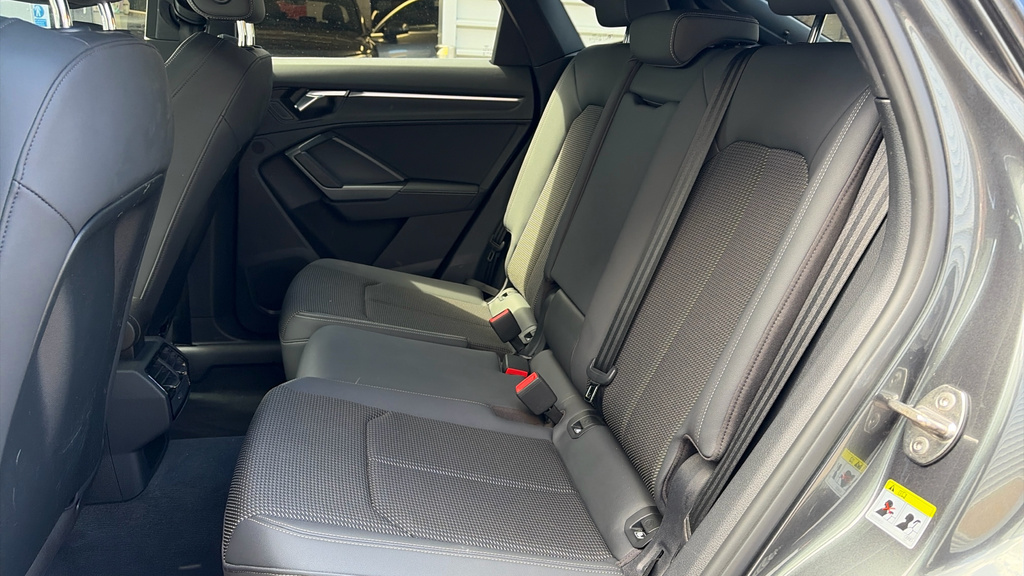 Audi Q3 35 Tfsi S Line White #14