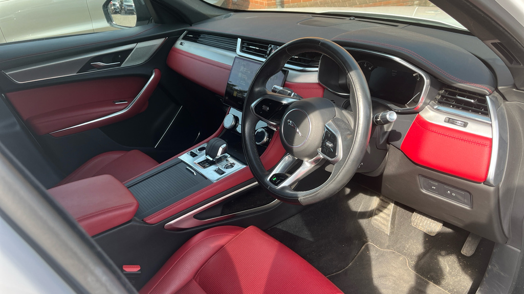 Jaguar F-Pace 2.0 D200 R-dynamic Se Awd Estate Grey #9