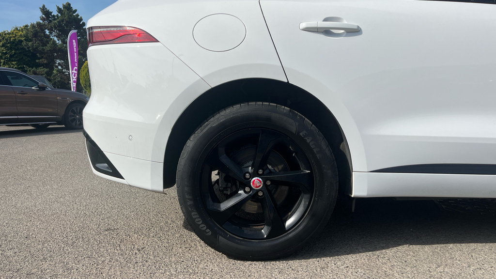 Jaguar F-Pace 2.0 D200 R-dynamic Se Awd Estate Grey #19