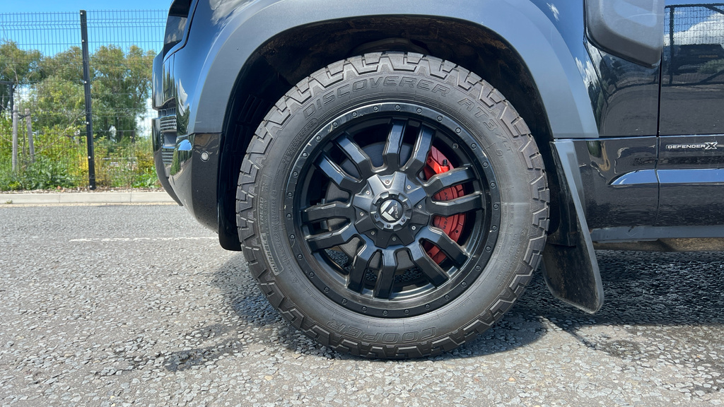 Land Rover Defender Defender Se Black #17