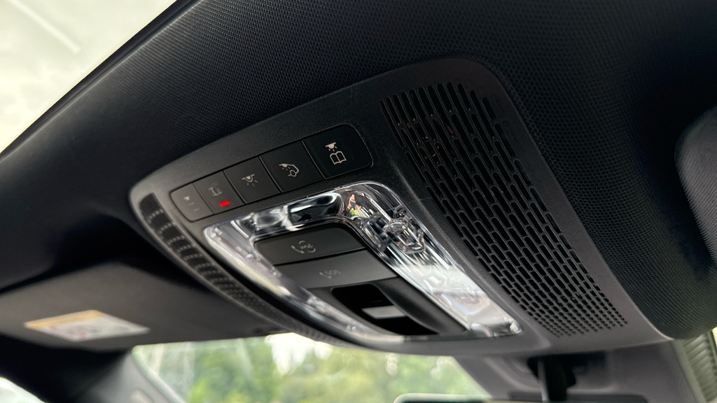 Mercedes-Benz EQA Amg Line Premium Black #33