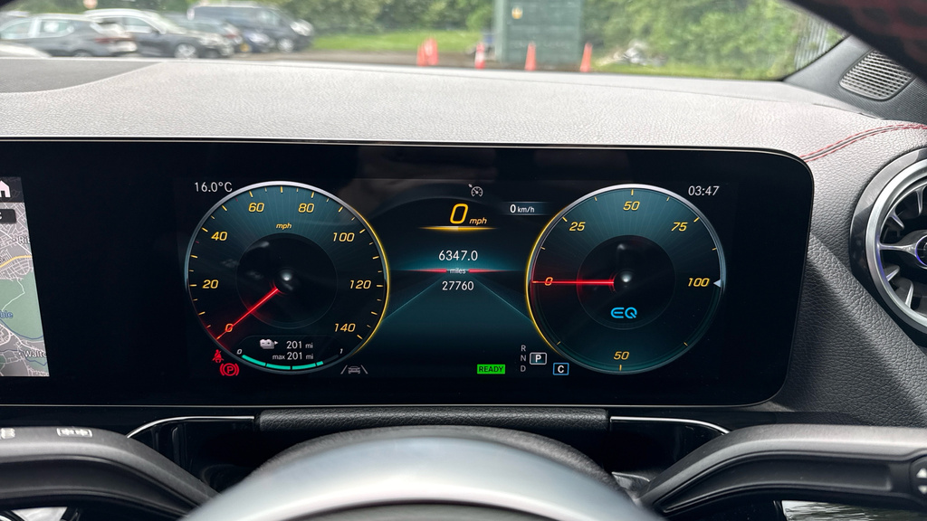 Mercedes-Benz EQA Amg Line Premium Black #18