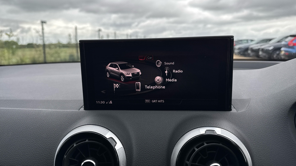 Audi Q2 30 Tfsi Sport Cs Black #54