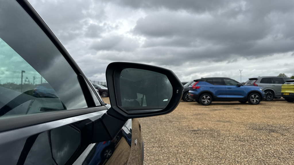 Audi Q2 30 Tfsi Sport Cs Black #22