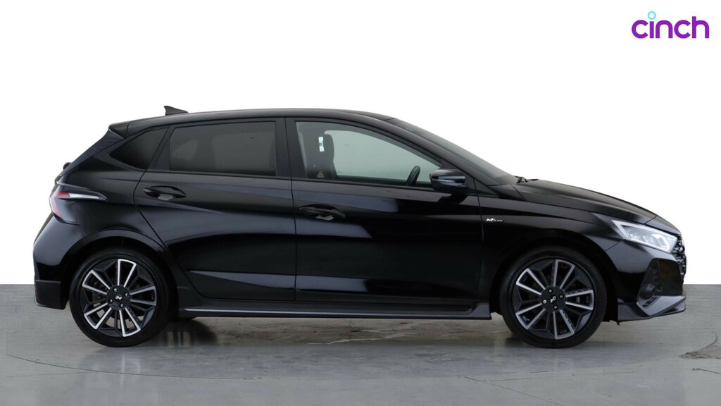 Hyundai I20 Premium White #2