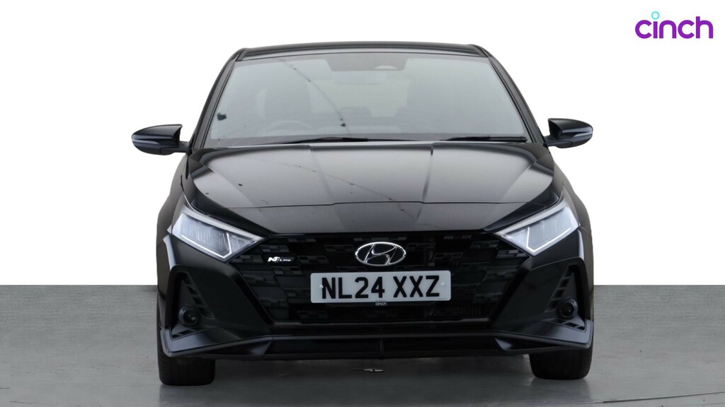 Hyundai I20 Premium White #9