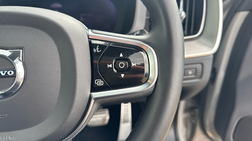 Volvo XC60 R Design Grey #31