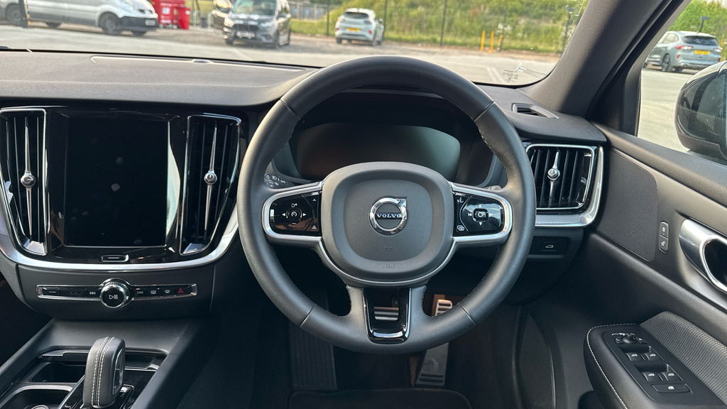 Volvo V60 R Design Grey #24