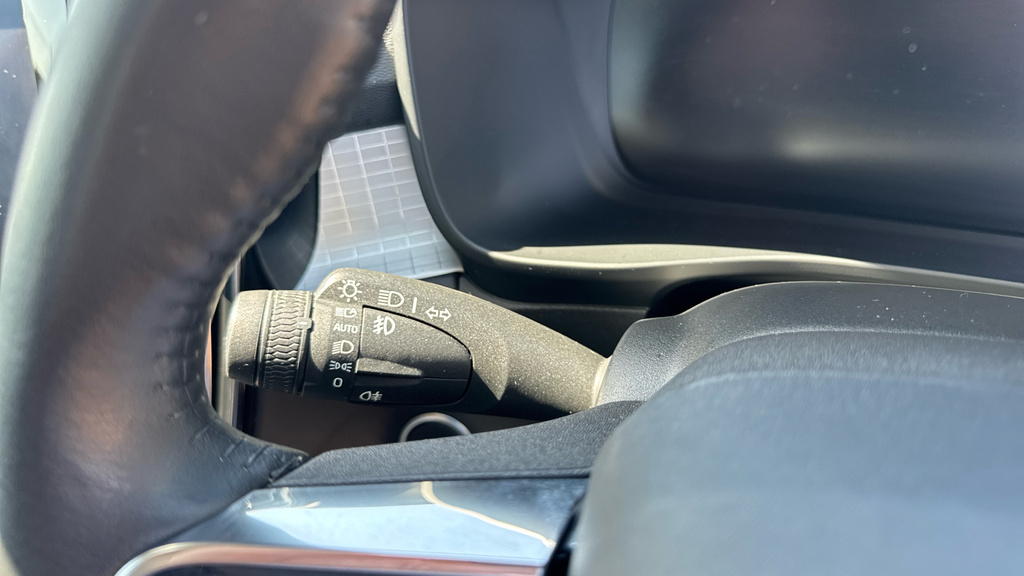 Volvo XC40 Xc40 R-design Pro D3 Black #32