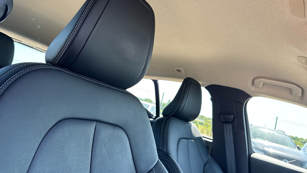Volvo XC40 Xc40 R-design Pro D3 Black #40