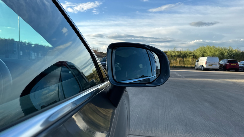 Volvo XC60 2L Se Nav Blue #41