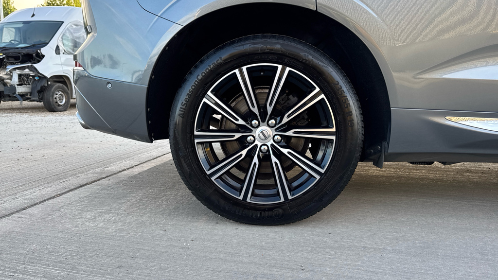 Volvo XC60 2L Se Nav Blue #20