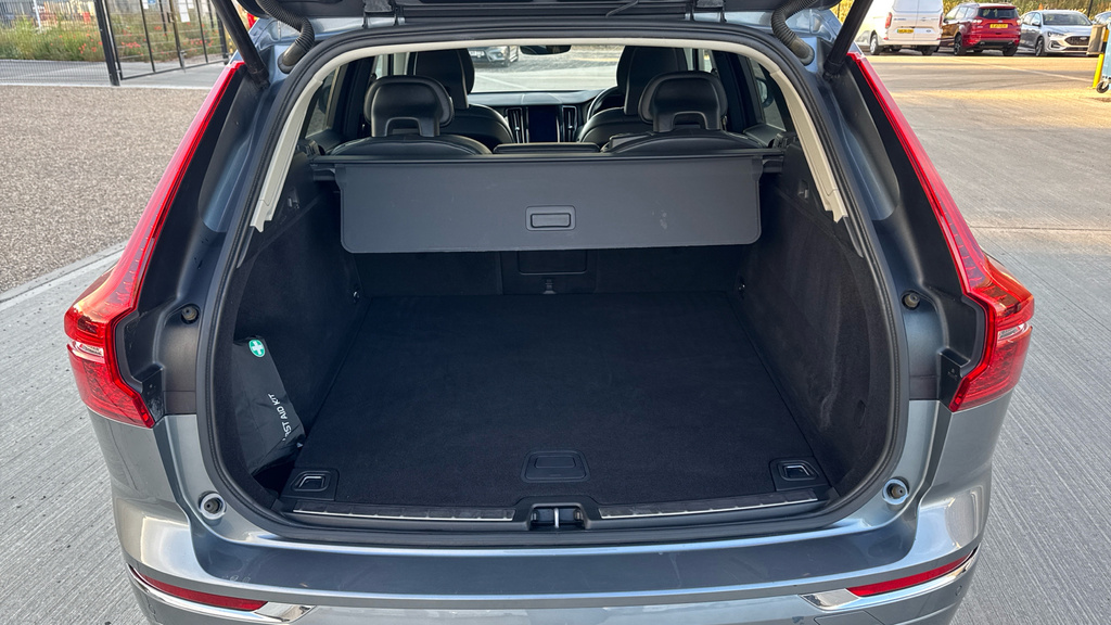 Volvo XC60 2L Se Nav Blue #15