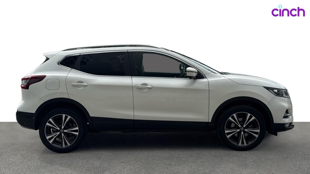 Nissan Qashqai Acenta Premium Red #2