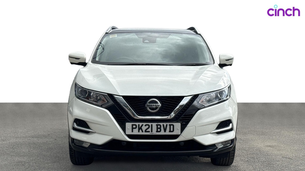 Nissan Qashqai Acenta Premium Red #15