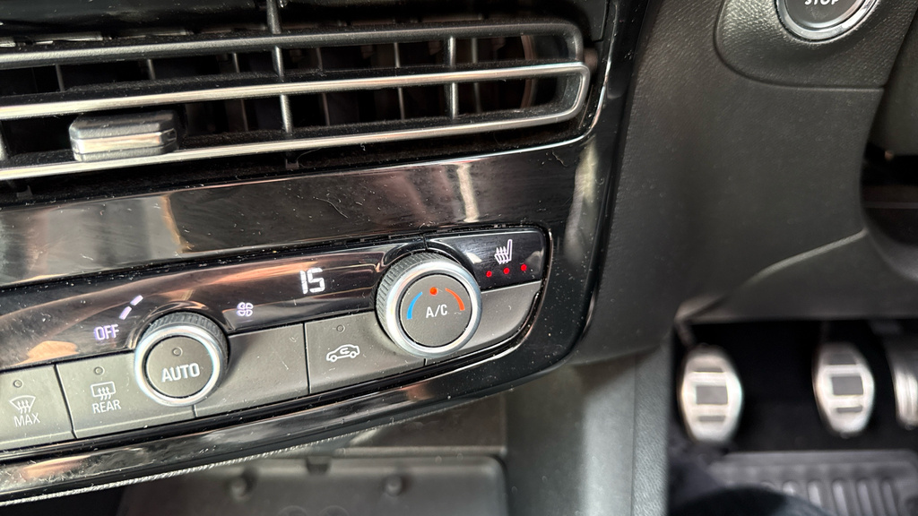 Vauxhall Mokka Suv Green #19