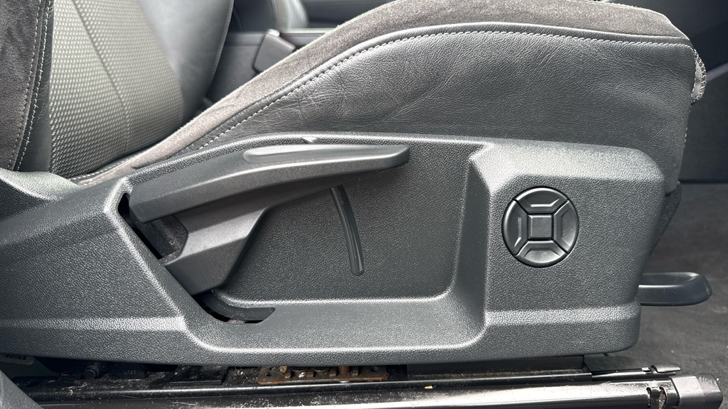 Audi Q3 Q3 S Line 35 Tfsi Grey #33