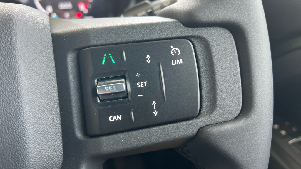 Land Rover Defender 110  #36