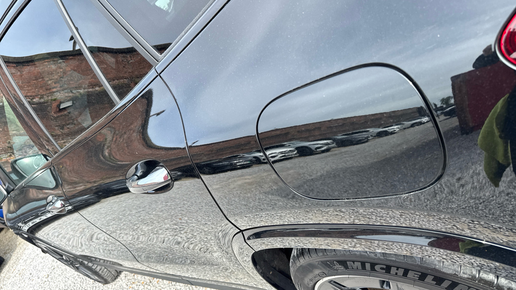 Mercedes-Benz GLA Class Amg Line Silver #31