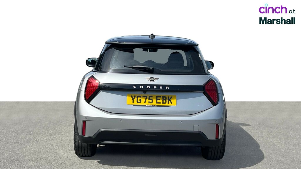 Mini Hatch 1.5C Sport Hatchback Steptronic Euro 6 Black #4