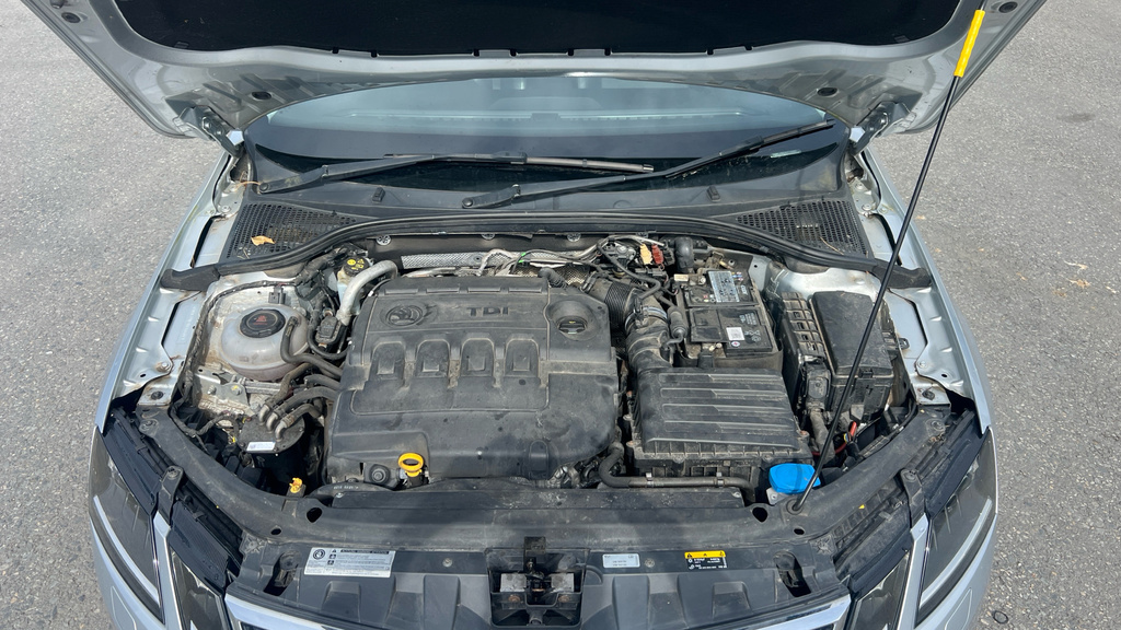 Skoda Octavia 1.5 Tsi Se Technology Grey #16