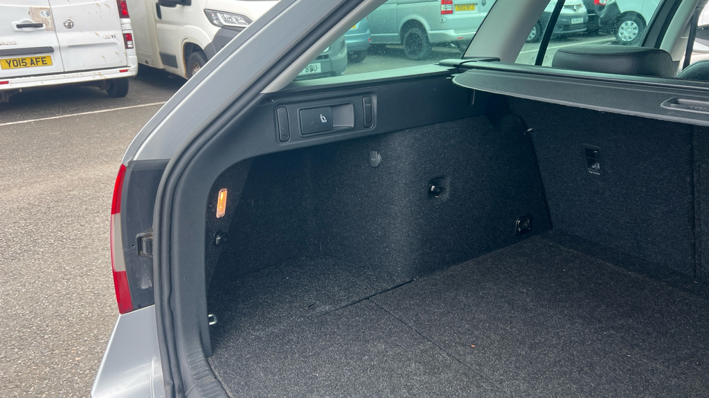 Skoda Octavia 1.5 Tsi Se Technology Grey #29