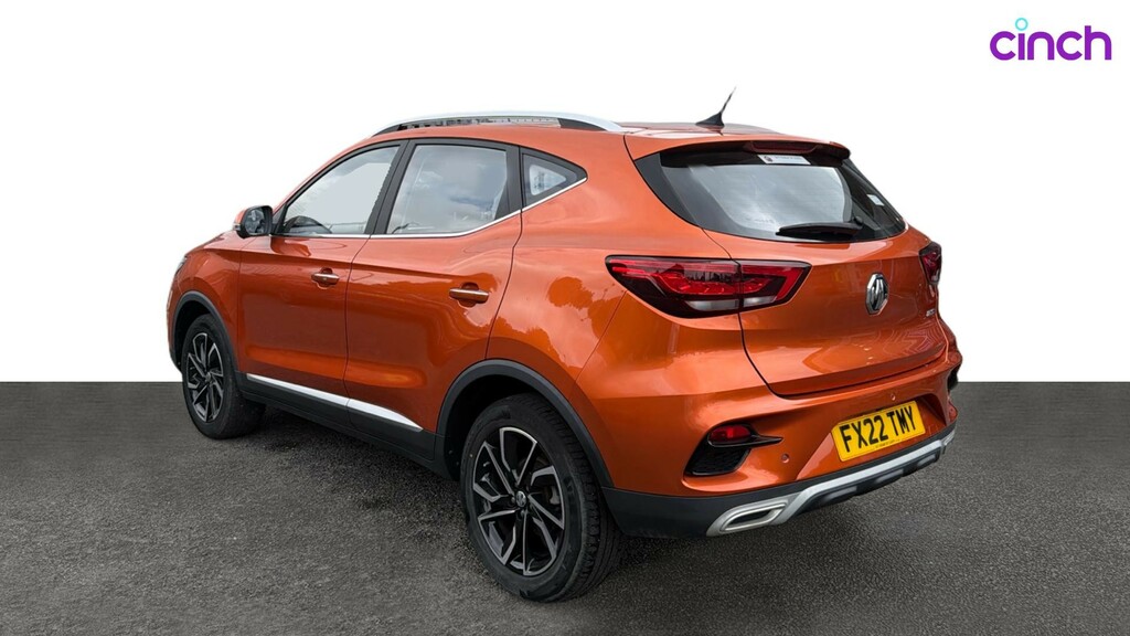 MG ZS 72.6Kwh Trophy Suv 156 Ps Red #5