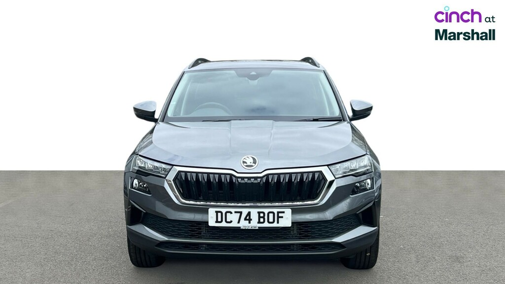 Skoda Karoq Petrol White #8