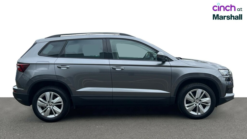 Skoda Karoq Petrol White #2