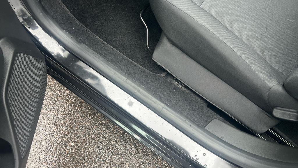 Dacia Sandero Comfort White #37