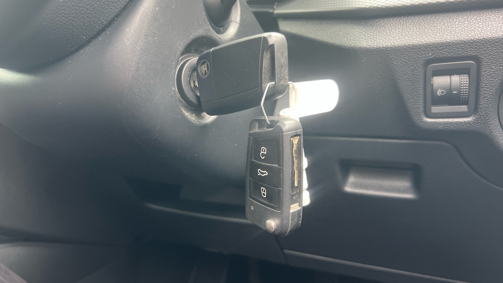 Skoda Kamiq Se Silver #35